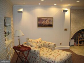 310 Prince St-Unit -1 in Alexandria, VA - Building Photo - Building Photo