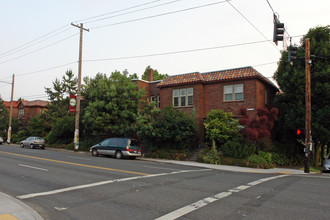 Del Mar Apartments in Portland, OR - Building Photo - Building Photo