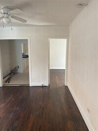 3321 Sampson St photo'