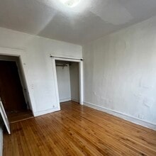 366 Centre St, Unit 5 in Boston, MA - Building Photo - Building Photo