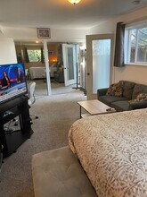 27 Graceland Dr in San Rafael, CA - Building Photo - Building Photo