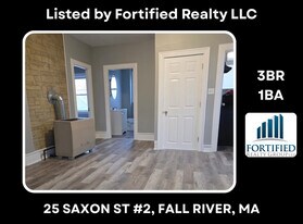 25 Saxon St in Fall River, MA - Building Photo