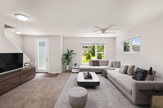 4995 Marsh Rd in McFarland, WI - Foto de edificio - Building Photo