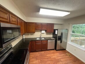 846 Bayridge Dr in Gaithersburg, MD - Building Photo - Building Photo