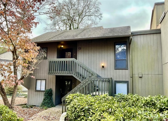 property at 85 Pine Vly