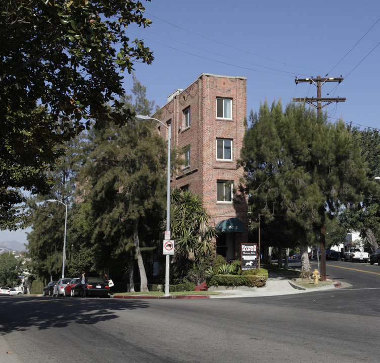 Hepburn Manor in Los Angeles, CA - Building Photo