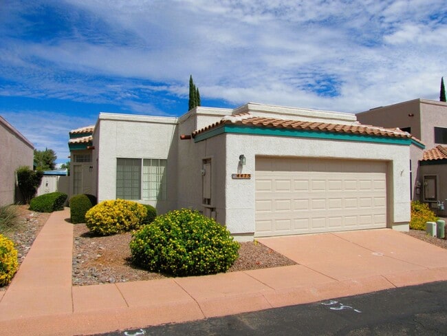 4475 Desert Springs Trail