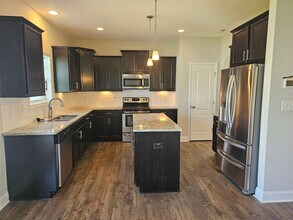 533 Stonebriar Ave in Raeford, NC - Building Photo - Building Photo