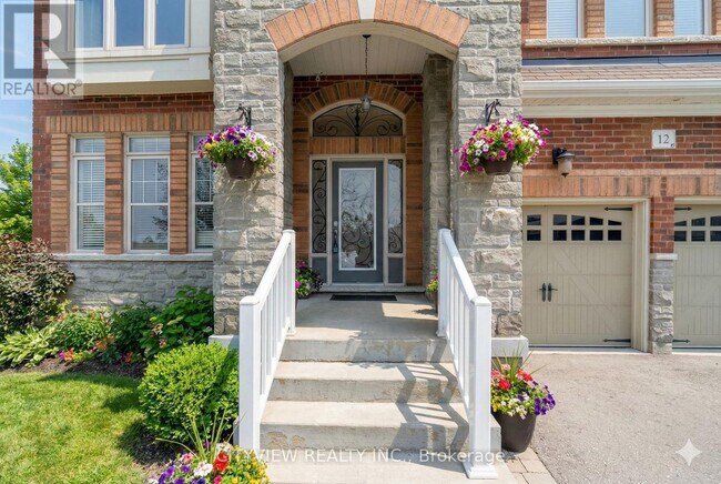 12 Fort Williams Dr in Brampton, ON - Building Photo - Building Photo