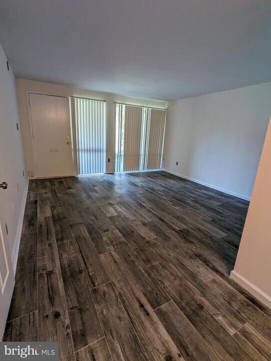 7252 Donnell Pl in Forestville, MD - Building Photo