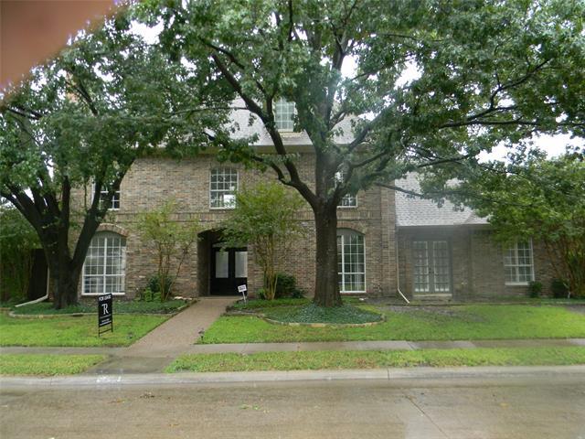5808 Bassinghall Ln in Plano, TX - Building Photo