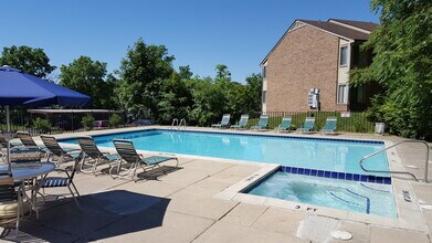 Parc Pointe Apartments in Ann Arbor, MI - Building Photo - Building Photo