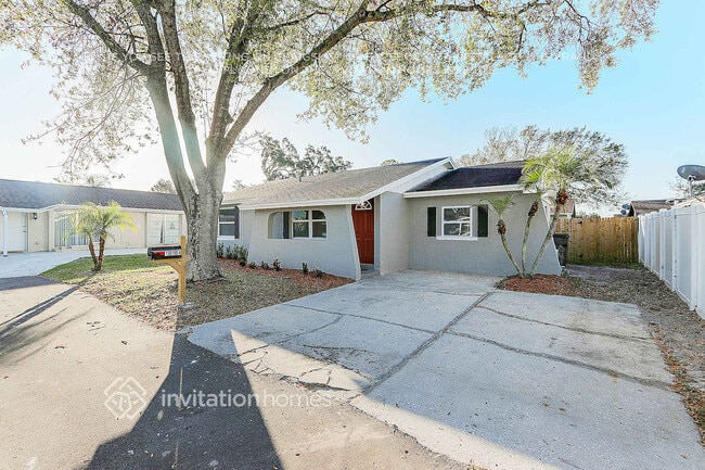 property at 10104 Enchanted Oaks Ct