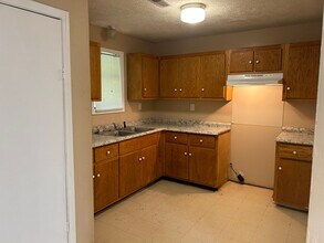 12 Tina Dr in Brownsville, TN - Building Photo - Building Photo