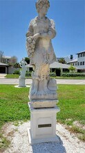 223 Boulevard of Presidents in Sarasota, FL - Building Photo - Building Photo
