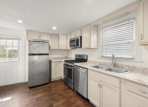 1027 17th St N in St. Petersburg, FL - Building Photo - Building Photo