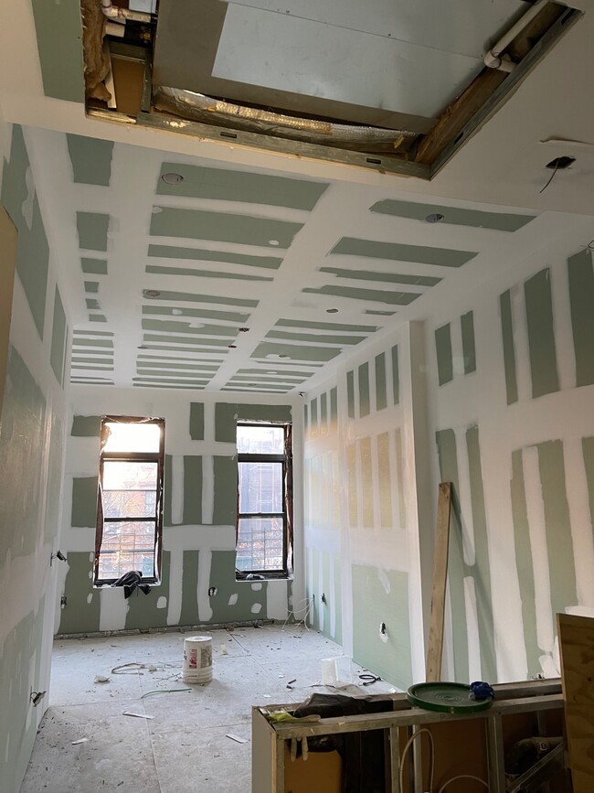 18 W 127th St in New York, NY - Building Photo - Building Photo