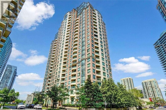 property at 7 Lorraine Dr