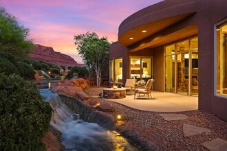2410 W Entrada Trail in Saint George, UT - Building Photo - Building Photo