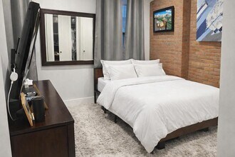 204 E 13th St, Unit 3 in New York, NY - Building Photo - Building Photo