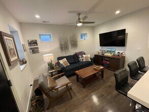 1835 N St Louis Ave in Chicago, IL - Building Photo - Building Photo