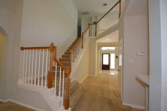 property at 15307 Amesbury Ln