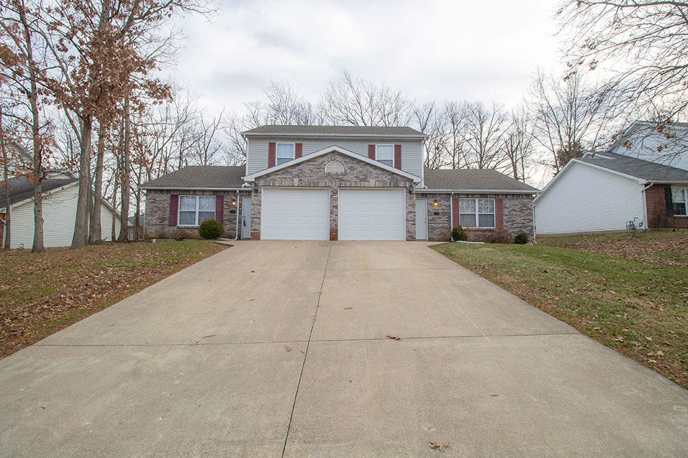 1318 Valley Creek Ln in Columbia, MO - Building Photo