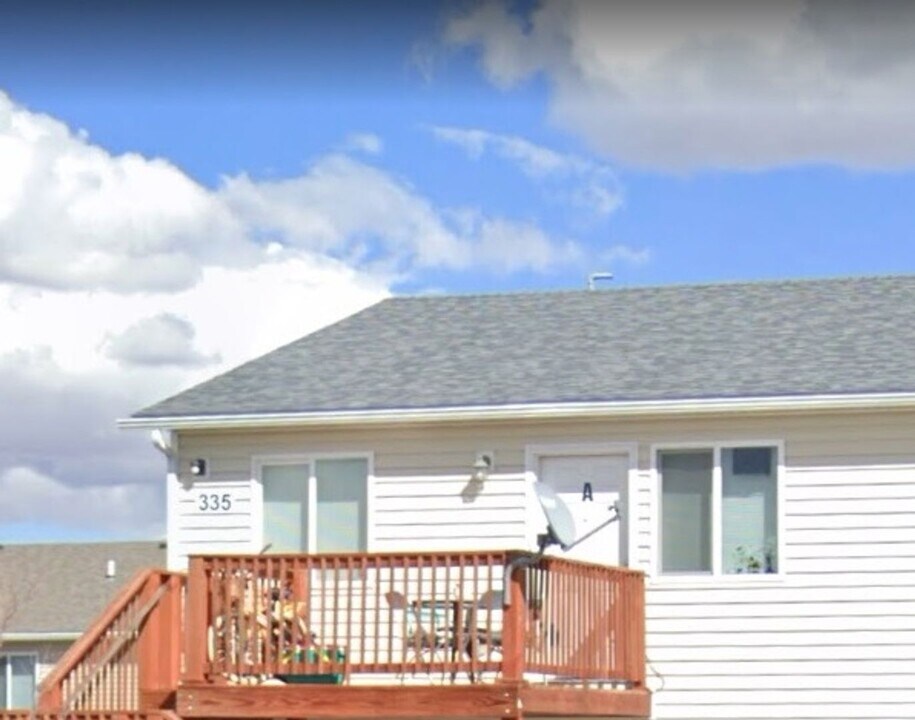 335 Annie Morgan Ct in Cheyenne, WY - Building Photo
