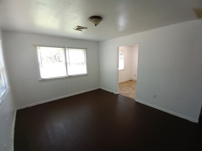 1421 Jackson Ave-Unit -1421 Jackson Ave #A-1421 Jackson Ave A in Chesapeake, VA - Building Photo - Building Photo