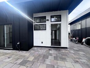 6235 San Pablo Ave in Oakland, CA - Foto de edificio - Building Photo