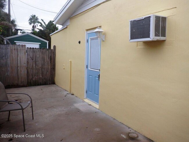 185 SE 4th St in Satellite Beach, FL - Building Photo - Building Photo