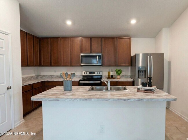 3089 Lucille Ln in Middleburg, FL - Building Photo - Building Photo