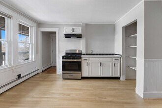 248 Rantoul St in Beverly, MA - Building Photo - Building Photo