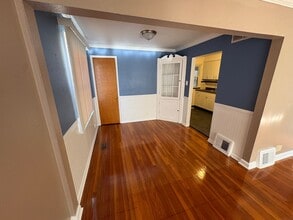 1231 Hoyt Dr in St. Louis, MO - Building Photo - Building Photo