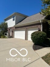 13668 Fossil Dr in Westfield, IN - Building Photo - Building Photo