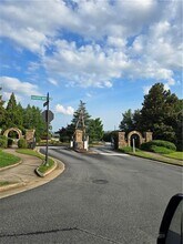 1934 Dilcrest Dr in Duluth, GA - Building Photo - Building Photo