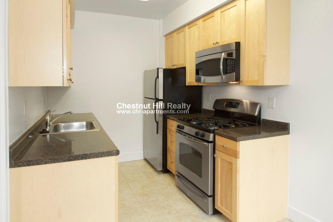 1 Langdon St, Unit 1 in Cambridge, MA - Building Photo