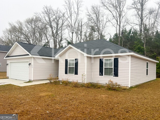 136 Western Red Cedar Dr in Springfield, GA - Building Photo - Building Photo