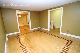 4515 Regent St in Philadelphia, PA - Building Photo - Building Photo