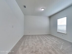8264 Horsebit Cir in Jacksonville, FL - Building Photo - Building Photo