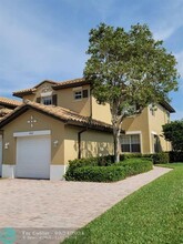 8342 NW 127th Ln in Parkland, FL - Foto de edificio - Building Photo