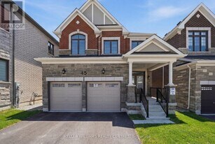 45 Mcbride Trl in Barrie, ON - Building Photo