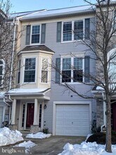 5702 Goldfinch Ct in Ellicott City, MD - Building Photo - Building Photo