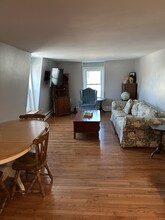 38 Moseley Ave in Newburyport, MA - Building Photo - Building Photo