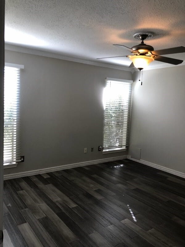 property at 19707 Auburn Park Ln