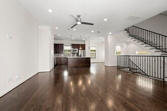 742 W 24th St in Houston, TX - Building Photo - Building Photo