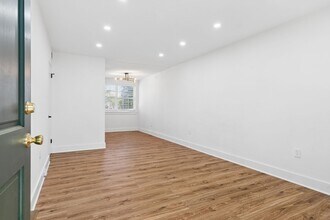 55 Faris Cir in Greenville, SC - Building Photo - Building Photo