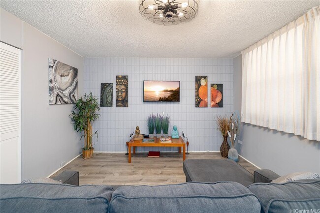 property at 1911 Kalakaua Ave