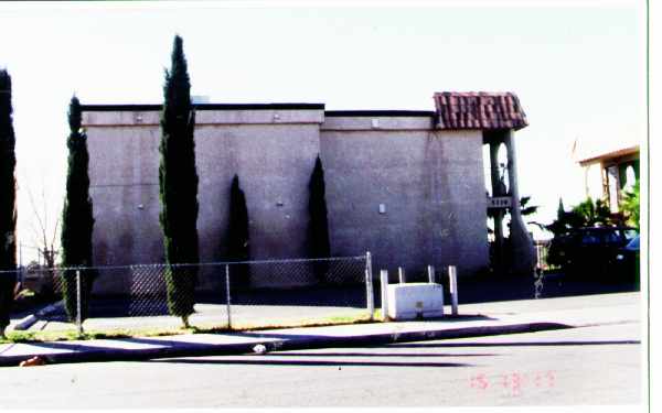 Sierra Baja in Las Vegas, NV - Foto de edificio - Building Photo