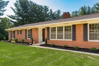 4397 Limerick Ln in Dublin, OH - Building Photo - Building Photo